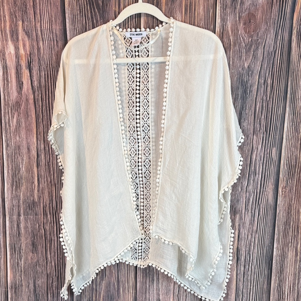 Steve Madden Cream Lace Kimono